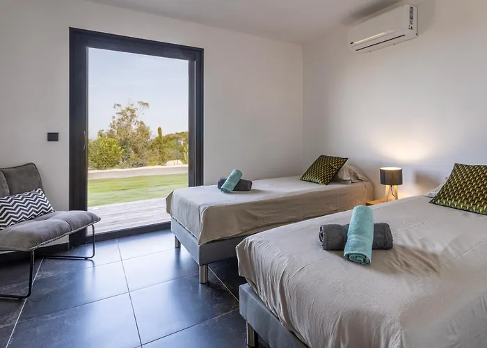 Kalinas Corse 4 Etoiles וילה סארי סולנזארה