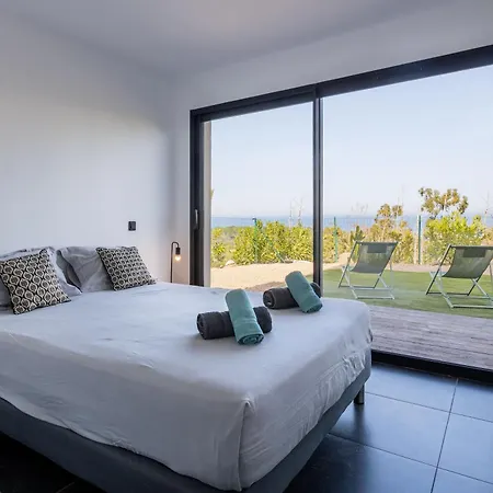 Kalinas Corse 4 Etoiles * サリ・ソランザラ